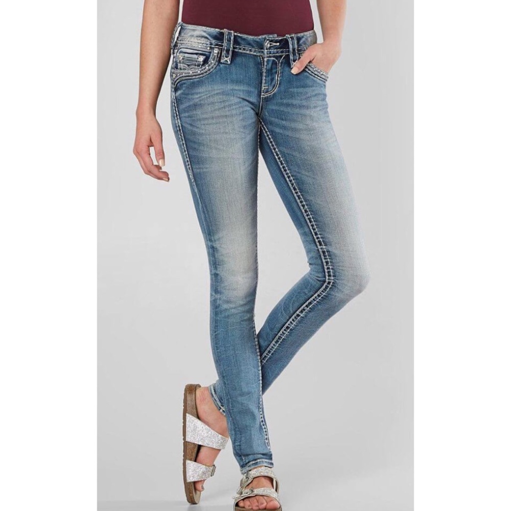 Rock Revival Aliana Skinny Jean - Picture 2 of 8